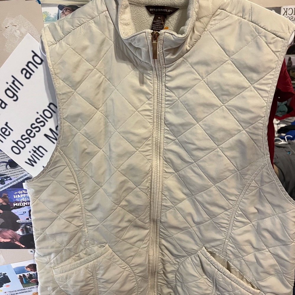 Bit & Bridle Off-White Quilted Vest